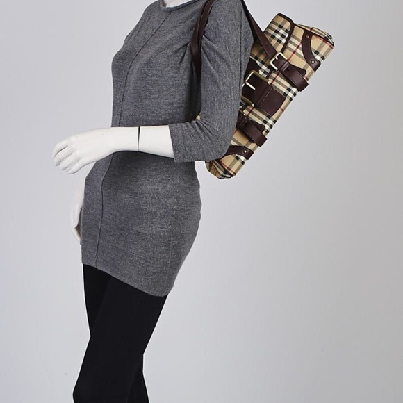 Authentic BURBERRY Haymarket Check Coated Canvas Shoulder Bag - Picture 4 of 10